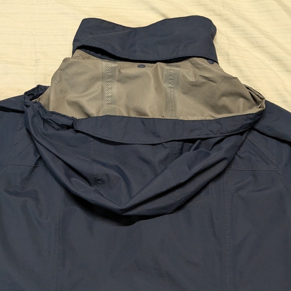 Lands' End Women's Squall Hooded Waterproof Raincoat, Blue, Size Small (6-8) - Picture 8 of 11